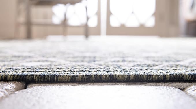 Unique Loom Outdoor Trellis Collection Area Rug - Tribal Trellis (2' x 8' Runner, Green/ Natural)