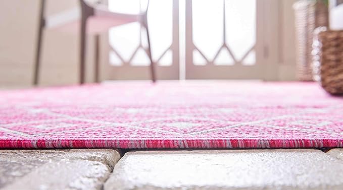 Unique Loom Outdoor Trellis Collection Area Rug - Tribal Trellis (8' x 11' 4" Rectangle, Fuschia/ Gray)