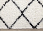 Geometric Grey and White 7x10 Area Rug, Carpet with Lattice Pattern, Large Rug Styled as a Modern Soft Carpet for Living Room Spaces