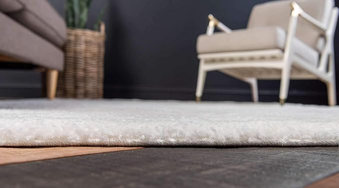 Unique Loom Solo Collection Area Rug - Calabasas (2' 2" x 13' Runner, Snow White)