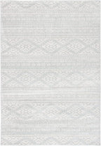 SAFAVIEH Tulum Collection Accent Rug - 2' x 4', Light Grey & Ivory, Moroccan Boho Tribal Design, Non-Shedding & Easy to Clean, Ideal for Front Door, Kitchen, Entryway, Foyer (TUL272F)