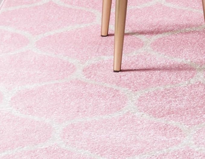 Rugs.com Lattice Frieze Collection Rug – 3' Square Light Pink Medium Rug Perfect for Living Rooms, Kitchens, Entryways