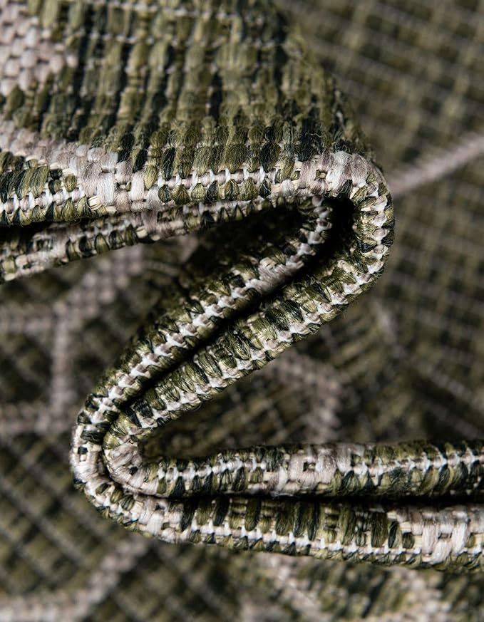Unique Loom Outdoor Trellis Collection Area Rug - Tribal Trellis (13' Square, Green/ Natural)