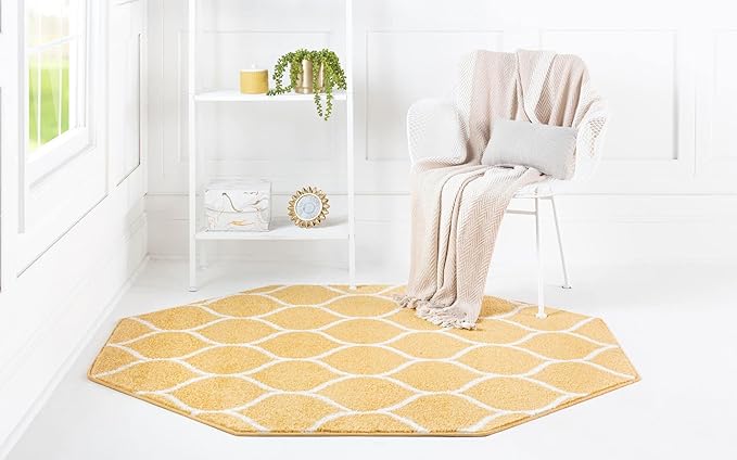 Rugs.com Lattice Frieze Collection Rug – 5' Octagon Yellow Medium Rug Perfect for Living Rooms, Kitchens, Entryways