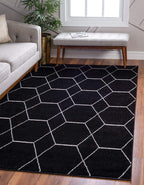 Unique Loom Trellis Frieze Collection Area Rug - Geometric (4' 1" x 6' 1", Black/ Ivory)