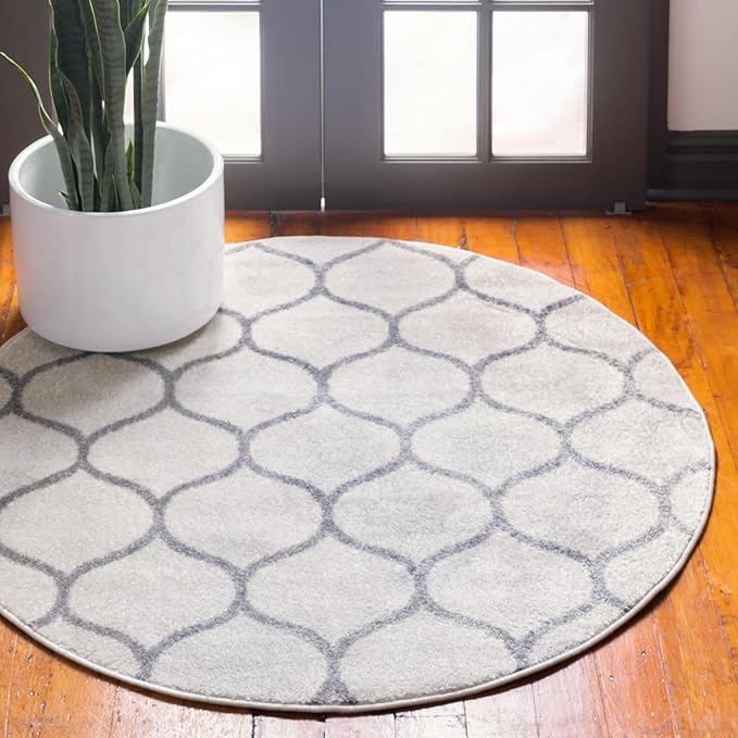 Rugs.com Lattice Frieze Collection Rug – 6' Round Ivory Medium Rug Perfect for Kitchens, Dining Rooms