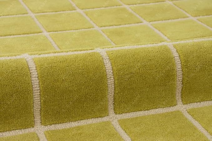 Checkered Wool Area Rug with Scalloped Border, Chartreuse Green & Cream Grid, Hand-Tufted, Soft Cut Pile, Modern Cottagecore Living Room, Bedroom & Nursery Carpet - 5x5 Ft (Round)