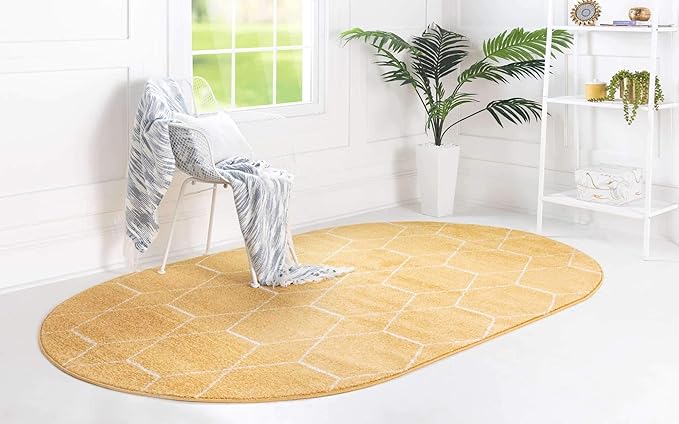 Unique Loom Trellis Frieze Collection Area Rug - Geometric (4' x 6' Oval, Yellow/ Ivory)