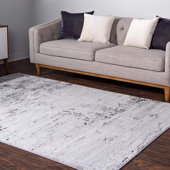 Rugs.com Leipzig Collection Area Rug – 8X11 Grey Low-Pile Rug Perfect for Living Rooms, Large Dining Rooms, Open Floorplans