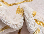 Unique Loom Marilyn Monroe Glam Collection Area Rug - Trellis (7' 1" x 10' Rectangle, White Gold/ Gold)