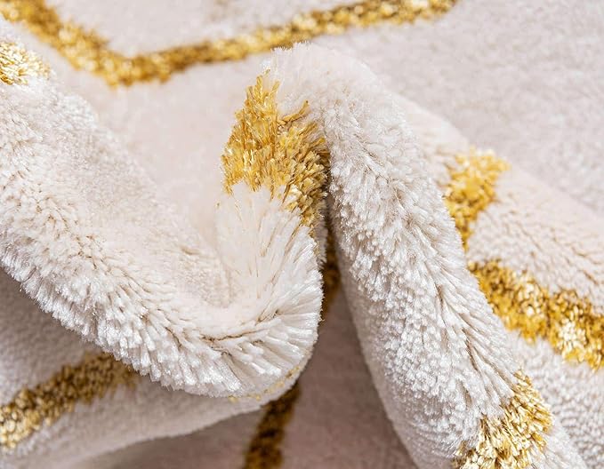 Marilyn Monroe Glam Collection Area Rug - Trellis (10'x 14' 1" Rectangle, White Gold/ Gold)