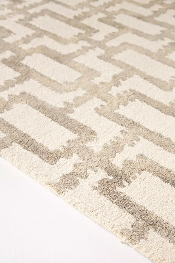 Hand-Tufted Wool Marengo Rug in Taupe – Geometric Patterned Carpet for Living Room, Bedroom & Study – Soft & Durable– 5 x 7