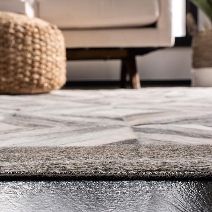 Premium Diamond Pattern Leather Area Rug, Geometric Cowhide Patchwork Carpet - 3X5 ft, Luxury Beige and Grey Non-Slip Floor Accent for Dining Room, Living Room, Hallway