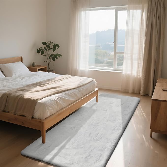 Soft Runner Rugs for Bedroom, White 2x6 Area Rugs Fluffy Rug Shaggy Area Rug Carpet, Bedside Rug for Living Room Bedroom Kids Room Home Decor