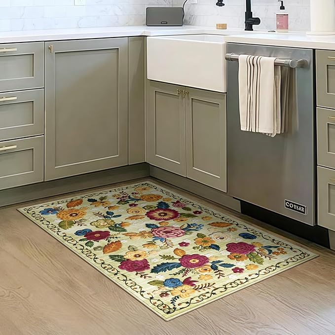 2x3 Machine Washable Area Rug for Entryway, Green Vintage Boho Floral Rug Non-Slip Low Pile Soft Faux Wool Small Carpet, Kids and Pets Friendly for Bedroom Kitchen Hallway Bedside Home Decor Rug
