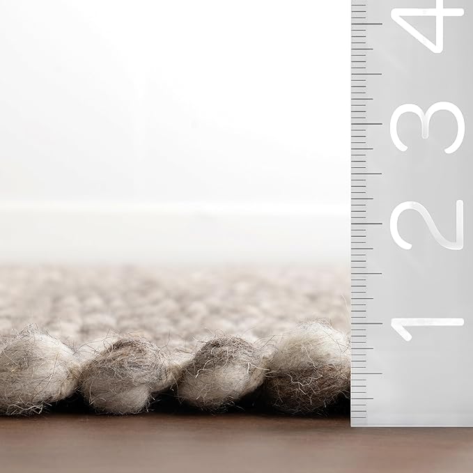 Rugs USA Marilyn Charcoal/Ivory, 4' x 6', Hand Woven, Marled, Wool, Soft and Cozy, High Traffic, Stain Resistant, Easy Clean, Durable Area Rug for Bedroom, Living Room, Dining, Den, Foyer