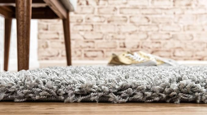 Unique Loom Solid Shag Collection Area Rug (2' 6" x 10' Runner, Cloud Gray)