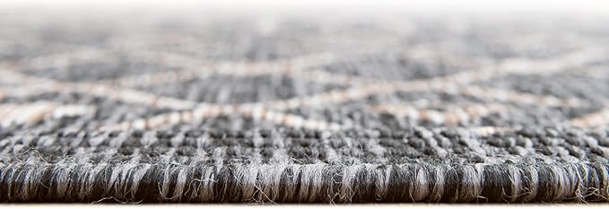Unique Loom Outdoor Trellis Collection Area Rug - Tribal Trellis (5' 3" Round, Charcoal Gray/ Natural)