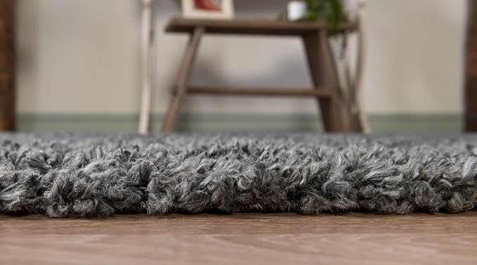 Unique Loom Davos Shag Collection Area Rug - Solid (5' 3" x 8' Oval, Peppercorn)