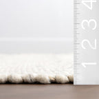 Rugs USA Hamptons Marled Ivory/Grey, 6' x 9', Hand Woven, Marled, Tassel, Soft and Cozy, High Traffic, Stain Resistant, Easy Clean, Durable Area Rug for Bedroom, Living Room, Dining, Den, Foyer
