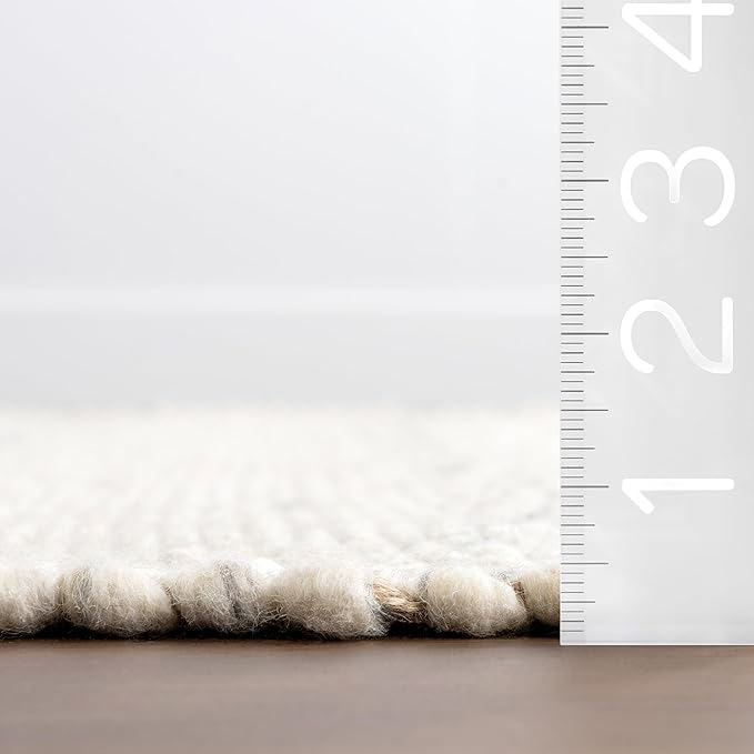 Rugs USA Hamptons Marled Ivory/Grey, 5' x 8', Hand Woven, Marled, Tassel, Soft and Cozy, High Traffic, Stain Resistant, Easy Clean, Durable Area Rug for Bedroom, Living Room, Dining, Den, Foyer