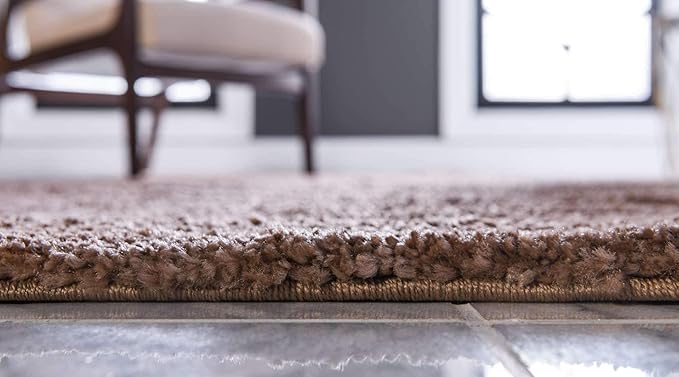 Unique Loom Solo Collection Area Rug - Calabasas (5' 3" x 7' 7" Rectangle, Light Brown)