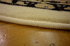 Unique Loom Sialk Hill Collection Area Rug - Washington (7' 10" Round Ivory/Black)