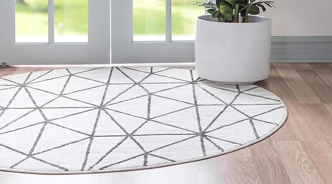 Rugs.com Lattice Trellis Collection Rug – 3 Ft Round White Low-Pile Rug Perfect for Kitchens, Dining Rooms