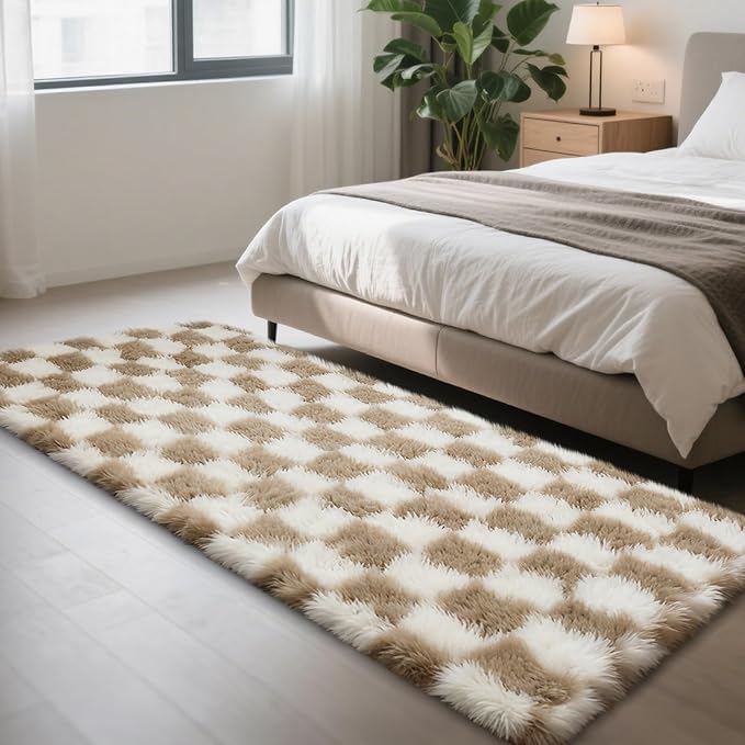 Checkered Rug for Bedroom, 3x5 Beige and White Area Rugs, Classic Checkered Carpets Shaggy Area Rug, Bedside Rugs for Living Room Bedroom Kids Room Home Decor
