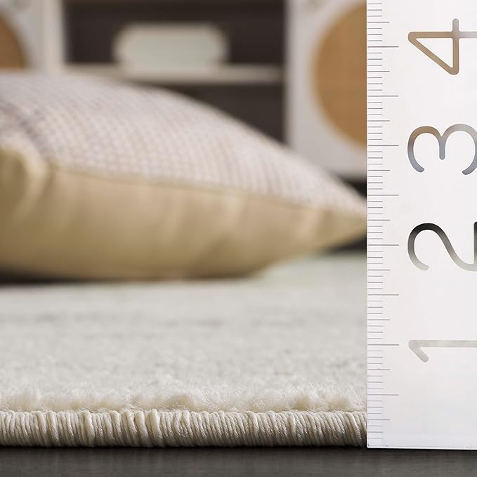 SAFAVIEH Adirondack Collection Runner Rug - 2'6" x 14' Runner, Sage & Ivory, Modern Ombre Design, Non Shedding & Easy to Clean, Ideal for Hallway, Foyer, Kitchen, Entryway, Bedroom (ADR113X)