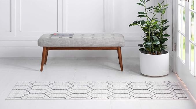 Rugs.com Lattice Trellis Collection Rug – 6 Ft Runner White Low-Pile Rug Perfect for Hallways, Entryways