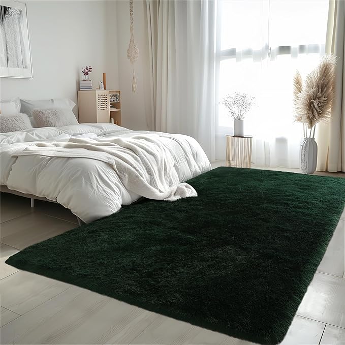 Zentavio Emerald Green Rugs for Bedroom 4x6 Dark Green Area Rugs for Living Room Fluffy Fake Grass Carpet for Kids Room Playroom Furry Shag Aesthetic Soft High Pile Washable Home Decor