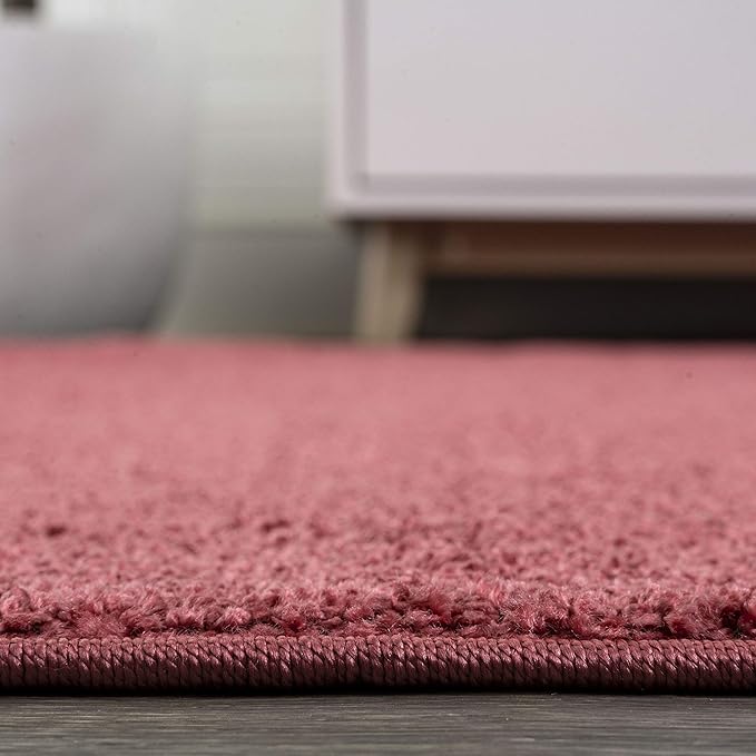 Eyely UES100E-7SQ Haze Solid Low-Pile Red 7' Square Area Rug, Pet Friendly, Stain Resistant, Easy Cleaning, for Bedroom, Living Room, Kitchen