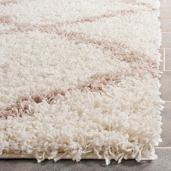 SAFAVIEH Dallas Shag Collection Runner Rug - 2'3" x 18', Ivory & Beige, Trellis Design, Non-Shedding & Easy Care, 1.5-inch Thick Ideal for High Traffic Areas in Living Room, Bedroom (SGD257B)