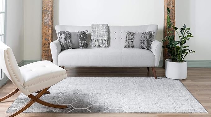 Rugs.com Lattice Trellis Collection Rug – 6' x 9' Gray Low-Pile Rug Perfect for Living Rooms, Large Dining Rooms, Open Floorplans