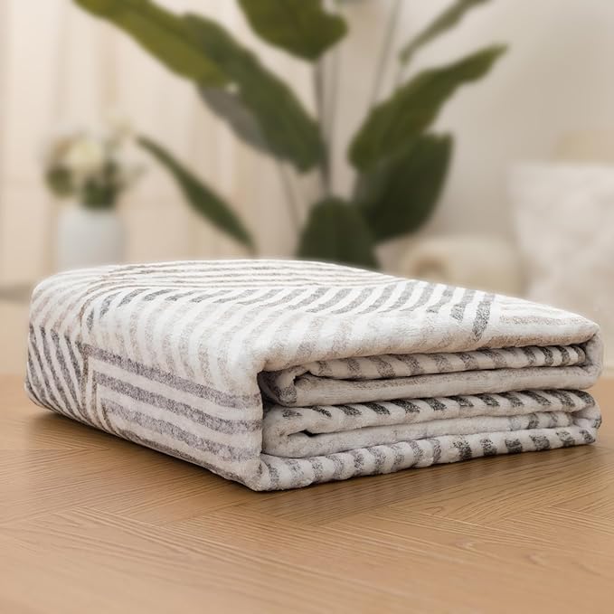 ReaLife Rugs Machine Washable Area Rug - Living Room Bedroom Bathroom Kitchen Entryway Office - Padded Crease Free Stain Resistant Premium - Modern Geometric Contemporary- Miles- Beige - 2'x 3'