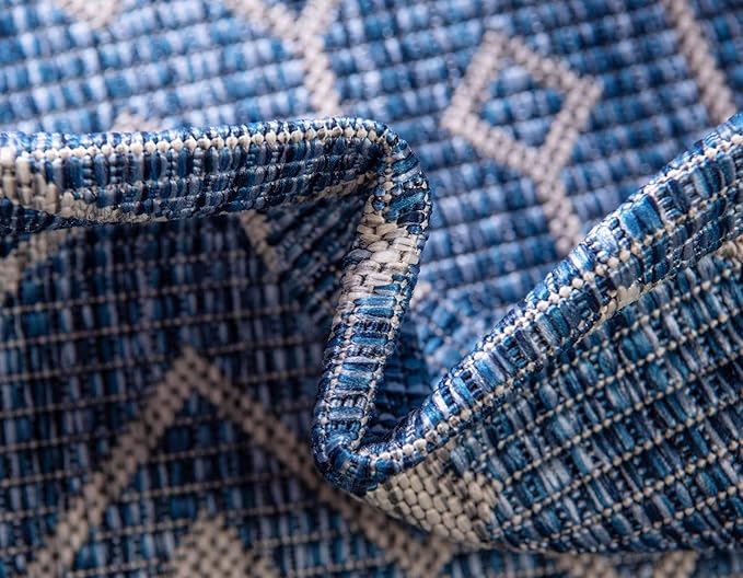 Unique Loom Outdoor Trellis Collection Area Rug - Tribal Trellis (2' 2" x 3' 1" Rectangle, Blue/ Ivory)