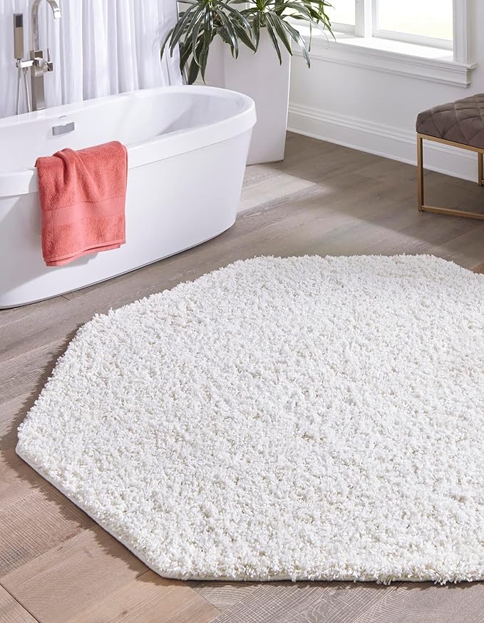 Unique Loom Solid Shag Collection Area Rug (4' Octagon, Snow White)