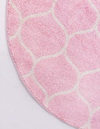 Rugs.com Lattice Frieze Collection Rug – 8' Round Light Pink Medium Rug Perfect for Kitchens, Dining Rooms