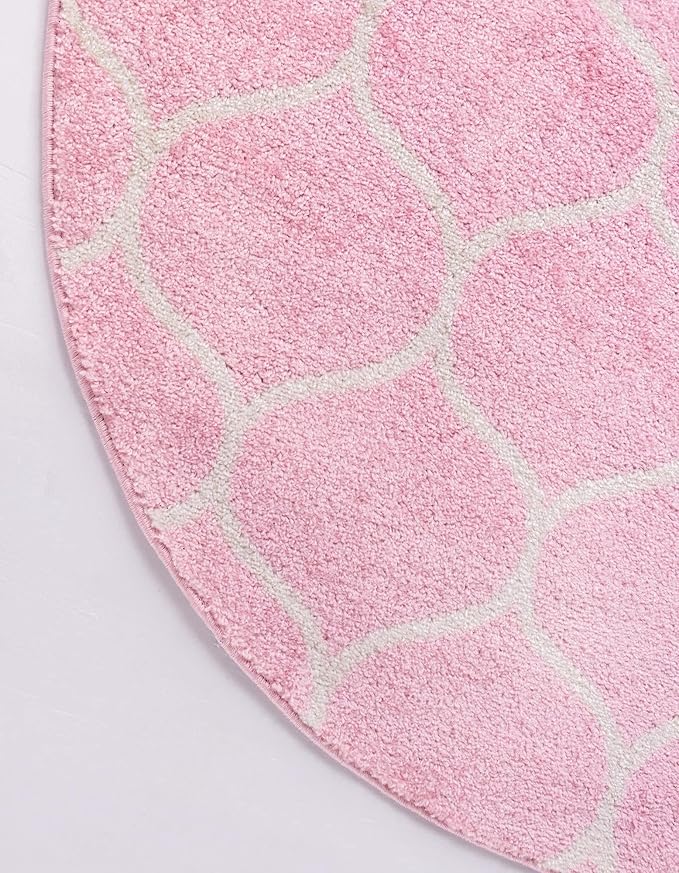 Rugs.com Lattice Frieze Collection Rug – 4' Round Light Pink Medium Rug Perfect for Kitchens, Dining Rooms