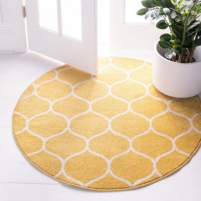 Rugs.com Lattice Frieze Collection Rug – 3' Round Yellow Medium Rug Perfect for Kitchens, Dining Rooms