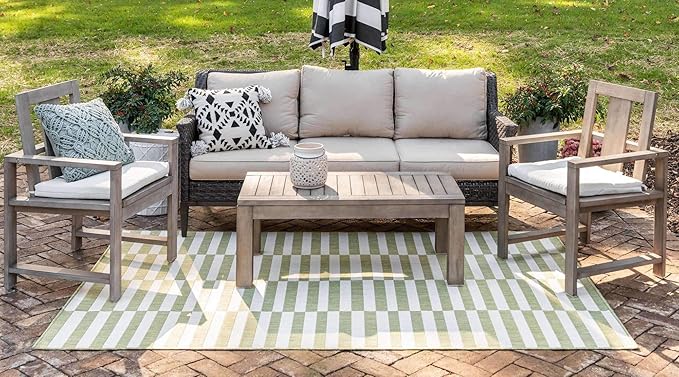Unique Loom Outdoor Striped Collection Area Rug - Striped (7' 1" x 10' Rectangle, Green/Ivory)