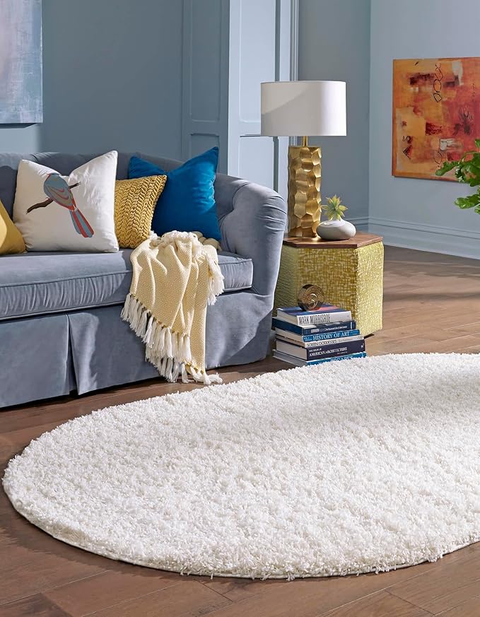 Unique Loom Solid Shag Collection Area Rug (5' 3" x 8' Oval, Snow White)