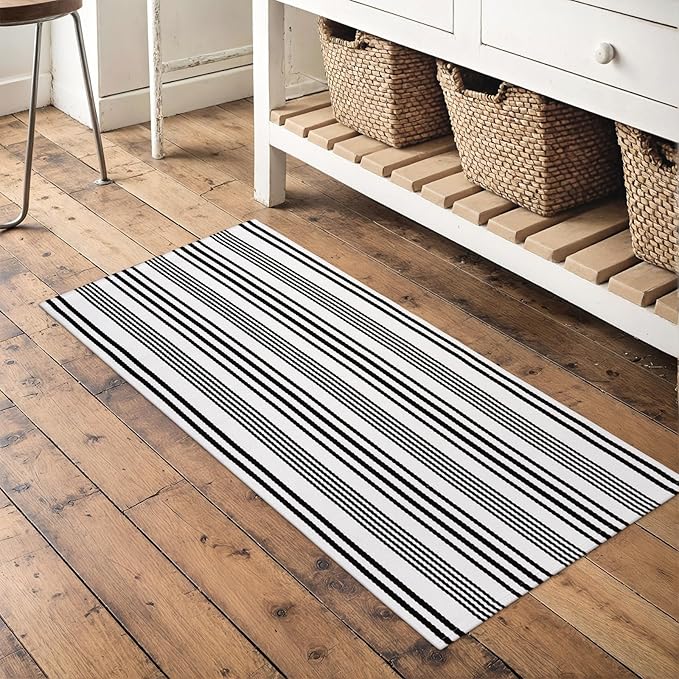 Outdoor Rug Front Door Mat 2'x4.3', Cotton Indoor Doormat Washable Black and White Striped Rug, Foldable Reversible Layered Door Mats for Entryway/Farmhouse/Home Entrance