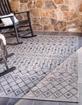 Unique Loom Outdoor Trellis Collection Area Rug - Tribal Trellis (5' 1" x 8' Rectangle, Gray/ Black)