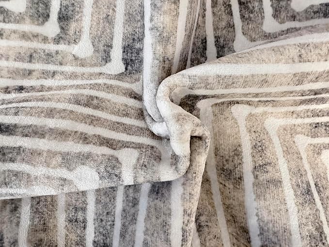 GLN Rugs Contemporary Collection - Machine Washable Area Rug, Contemporary Washable, Non Slip, Low Pile Chenille Rug, Living Room, Bedroom, Kitchen Rug (2'6" x 7' Lines Cream)
