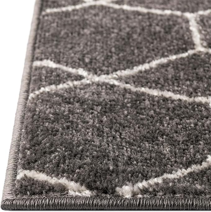 Unique Loom Trellis Frieze Collection Area Rug - Geometric (6' 1" x 9' Rectangle Dark Gray/Ivory)