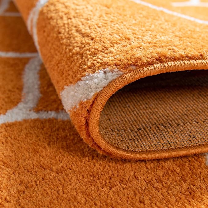 Rugs.com Lattice Frieze Collection Rug – 3' Round Orange Medium Rug Perfect for Kitchens, Dining Rooms