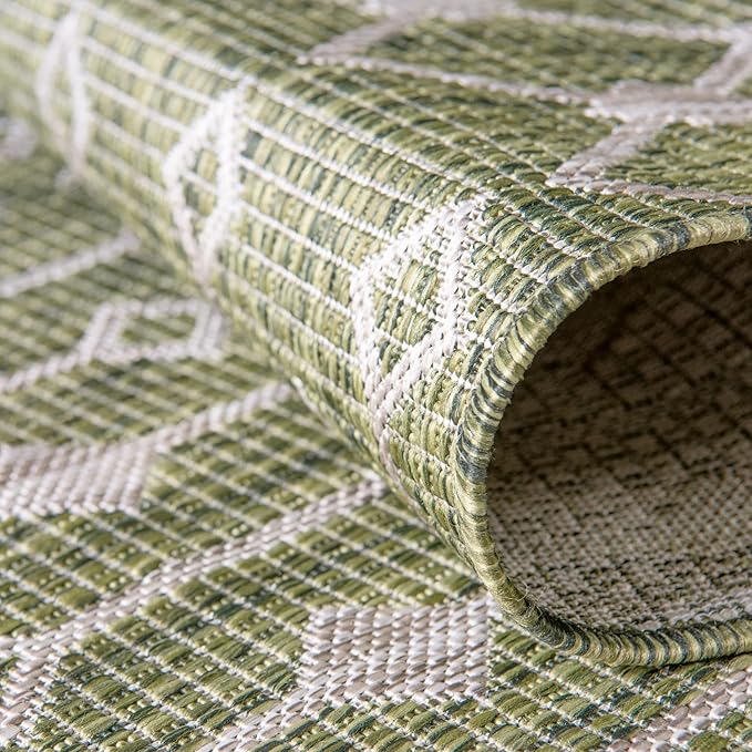 Unique Loom Outdoor Trellis Collection Area Rug - Tribal Trellis (10' x 13' Rectangle, Green/ Natural)