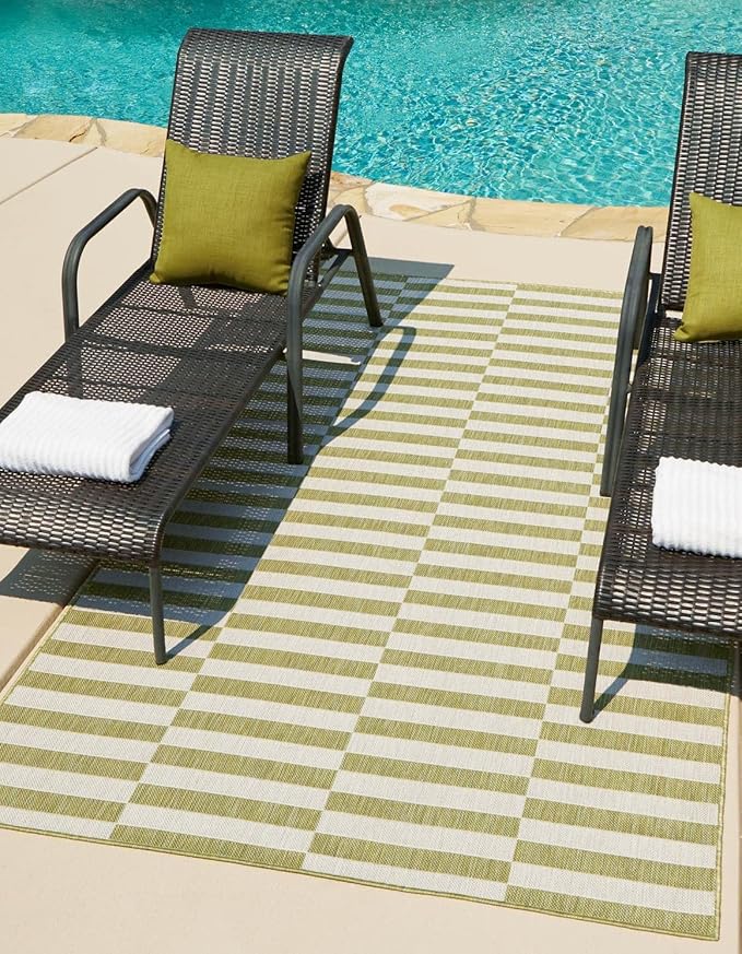 Unique Loom Outdoor Striped Collection Area Rug - Striped (7' 10" x 10' Rectangle Green/Ivory)